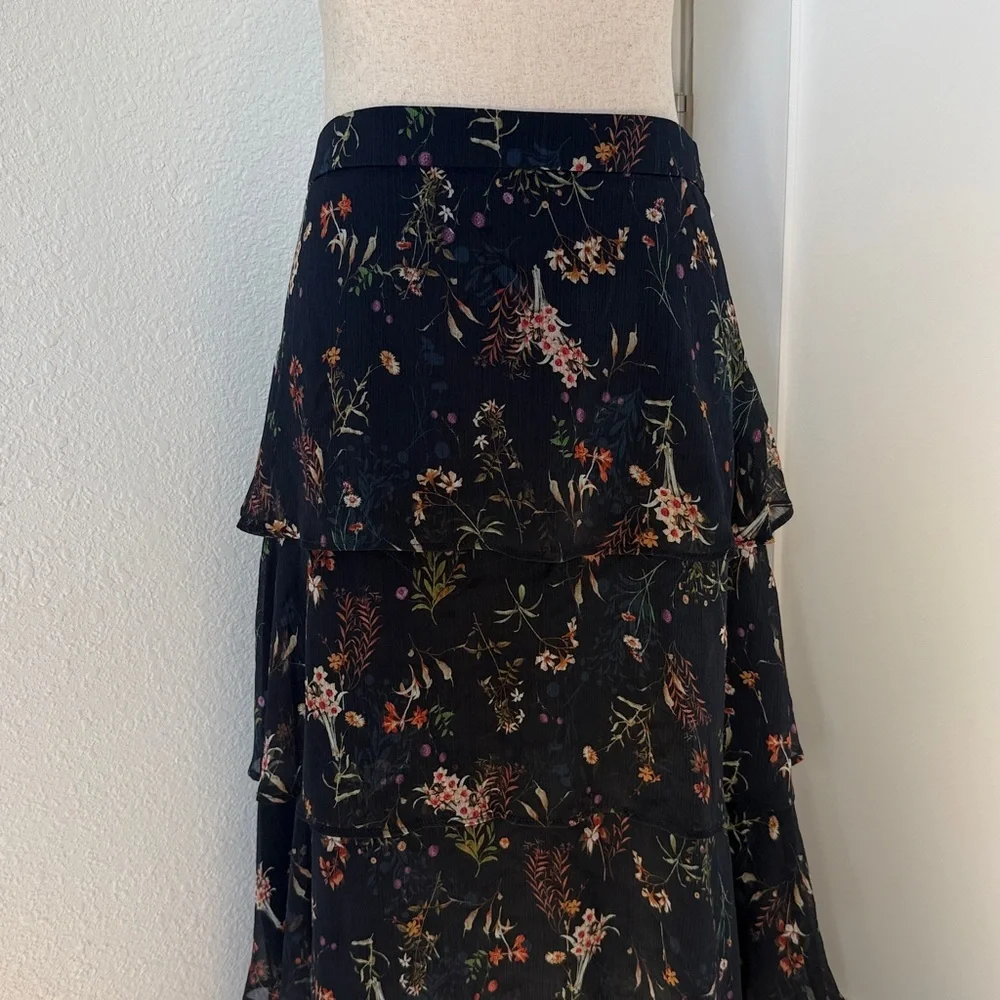 Maeve by Anthropology Stunning Layers Maxi Skirt Floral Print - Size Medium